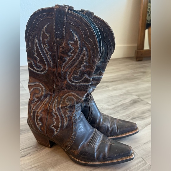 Ariat Brown Leather Embroidered Western Country Cowgirl Boots Women’s Size 7 - Picture 5 of 7